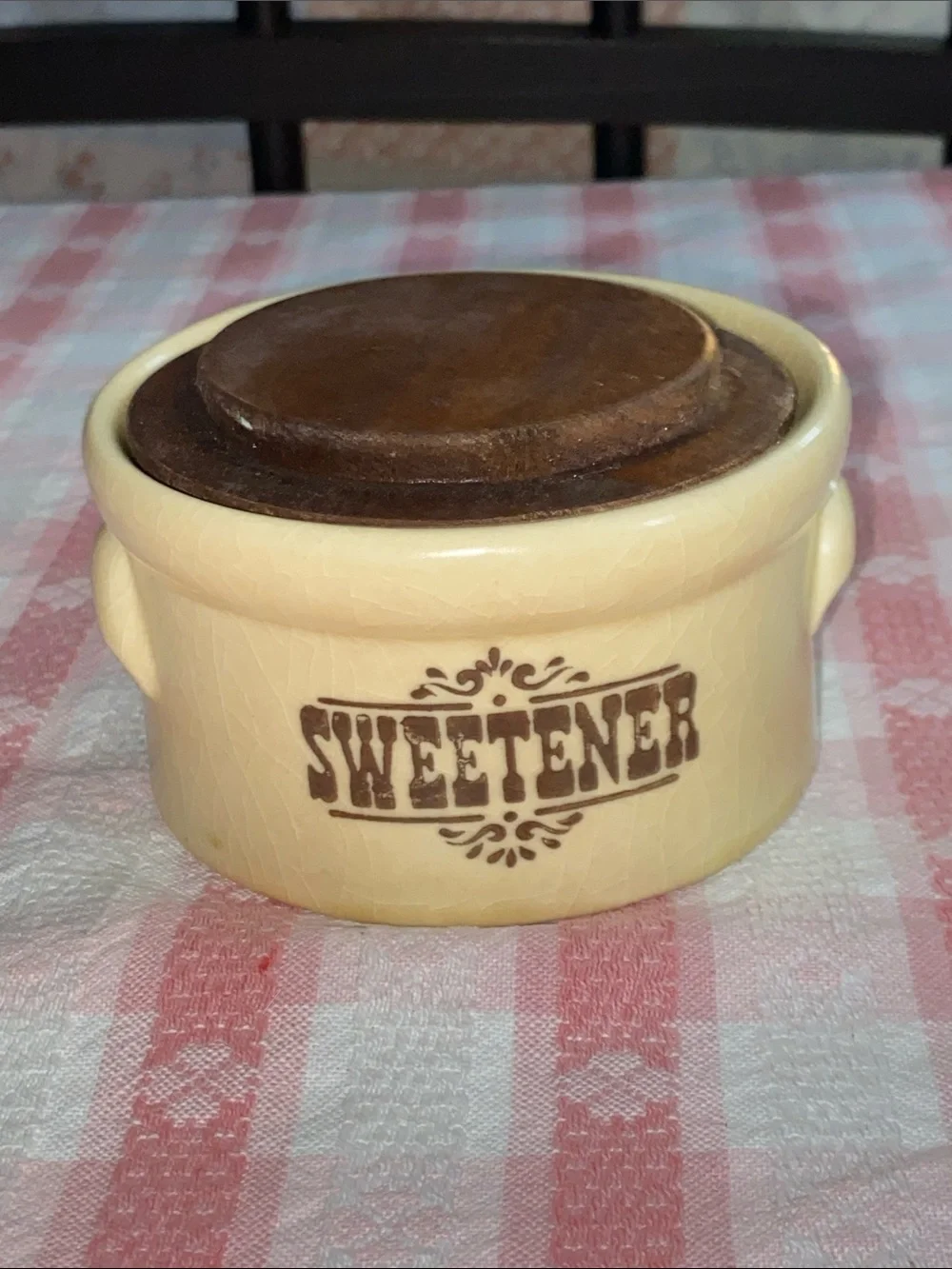 Vintage Pfaltzgraff Village Stoneware Sweetener Sugar Jar Dish with Wooden Lid